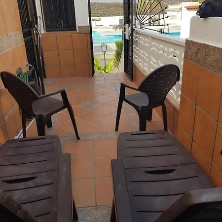 Apartamento Junto A La Piscina Arona  Exterior photo